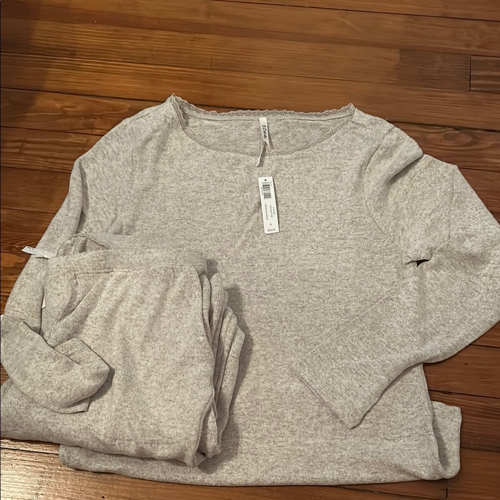 Sonoma Gray Women's Pajama Set